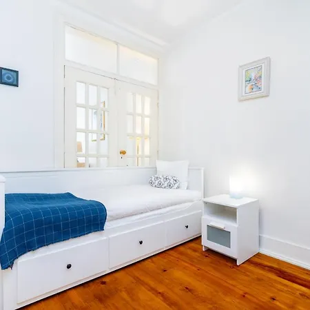Apartment Whome | Sao Bento Central Lisbon